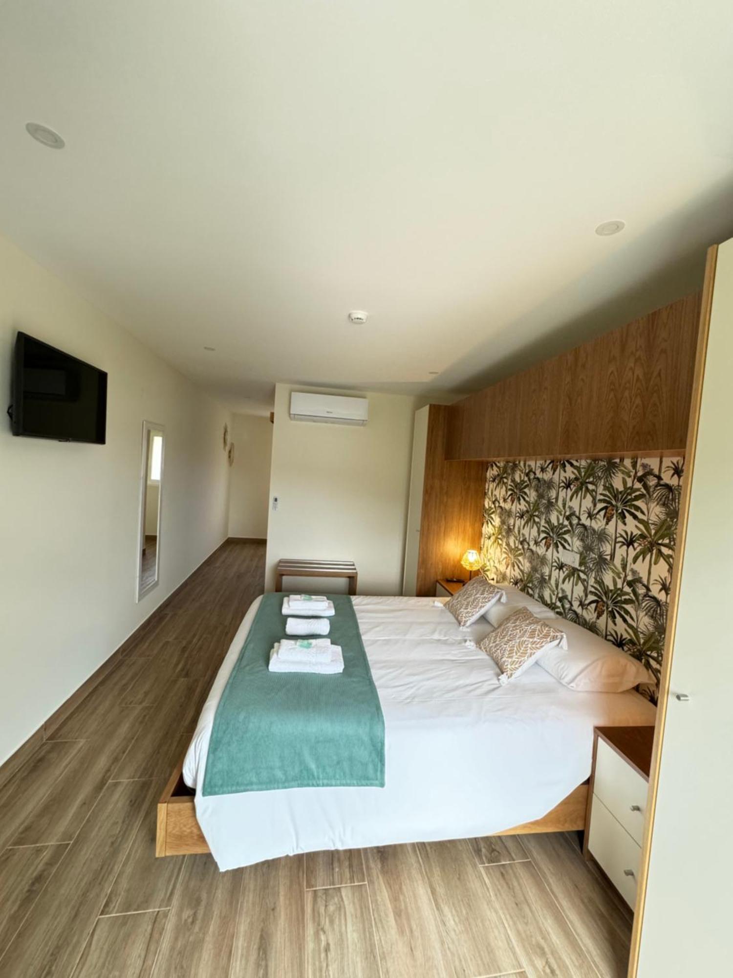 Estrela Do Geres - Casa Fernandes Bed & Breakfast Outeiro  Bagian luar foto
