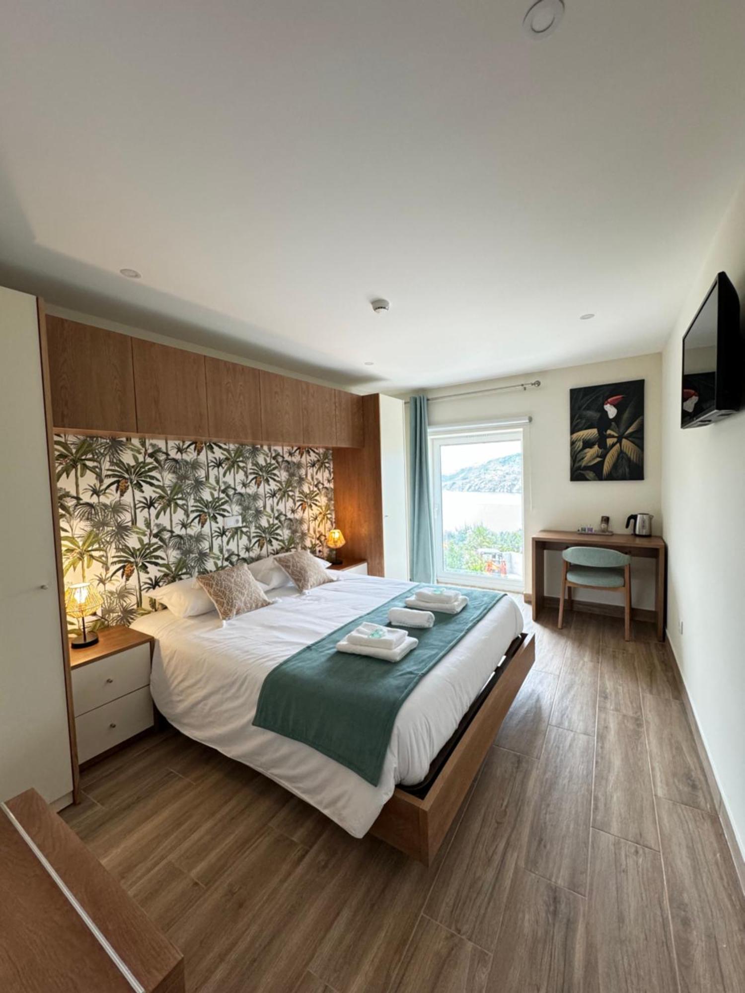 Estrela Do Geres - Casa Fernandes Bed & Breakfast Outeiro  Bagian luar foto